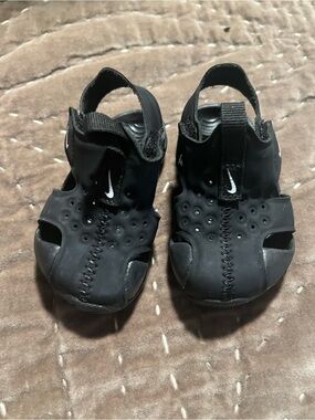 Nike Sunray‎ Sandals for baby/ toddler